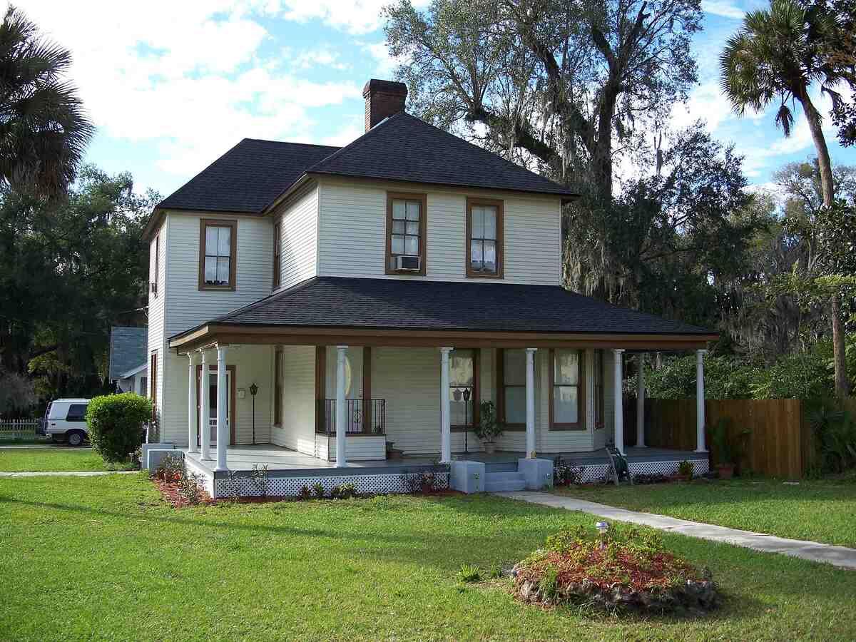 4 Best Grass Types for Ocala, FL Wikilawn